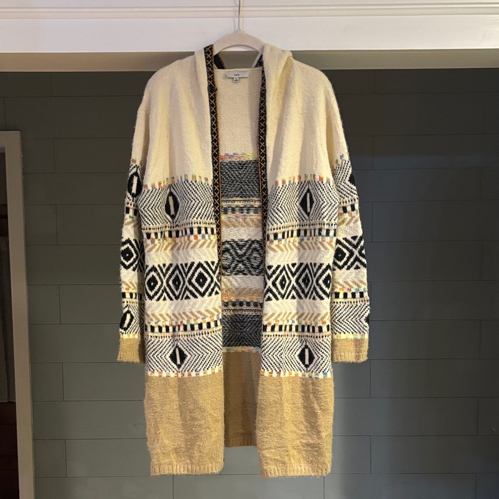 Fate Black and Cream‎ Knit Cardigan